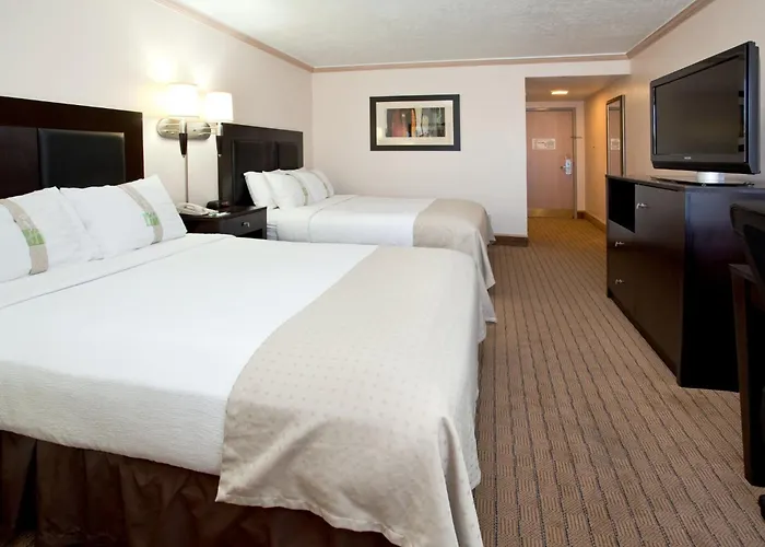 Hotel By Ihg 3*