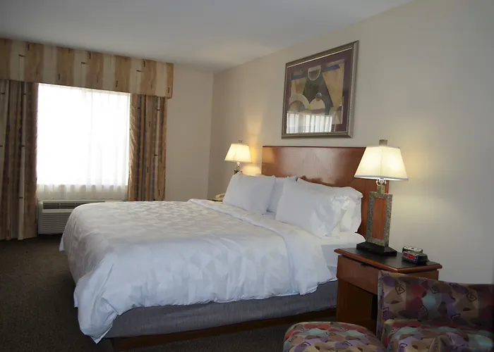 Hotel By Ihg