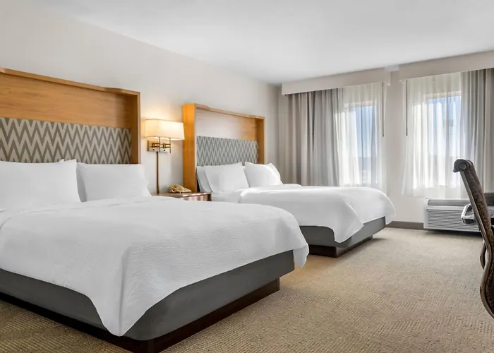 By Ihg Hotel