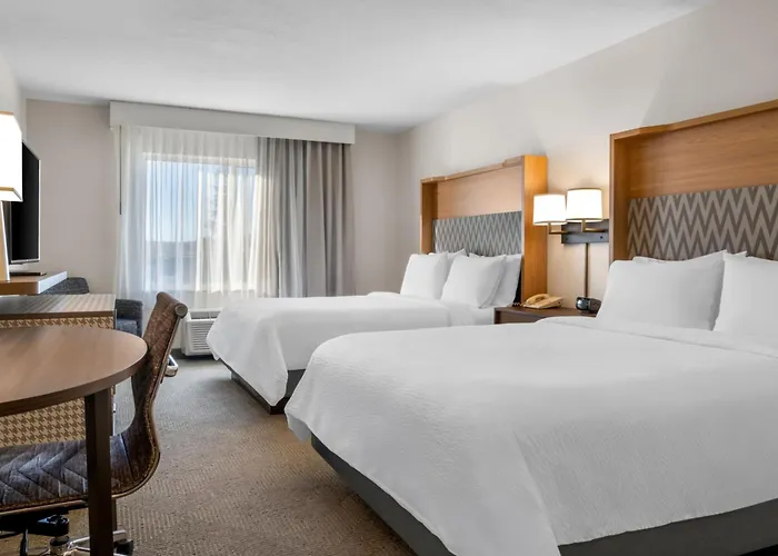 Hotel By Ihg